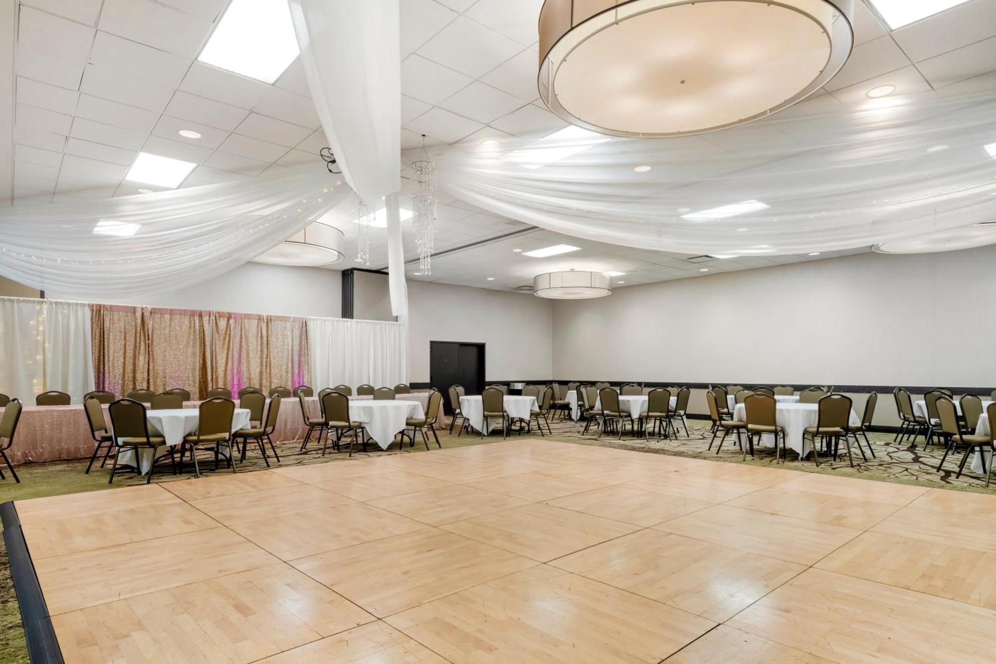 เบสต์ เวสเทิร์น พลัส นิว อุล์ม Hotel New Ulm ภายนอก รูปภาพ
