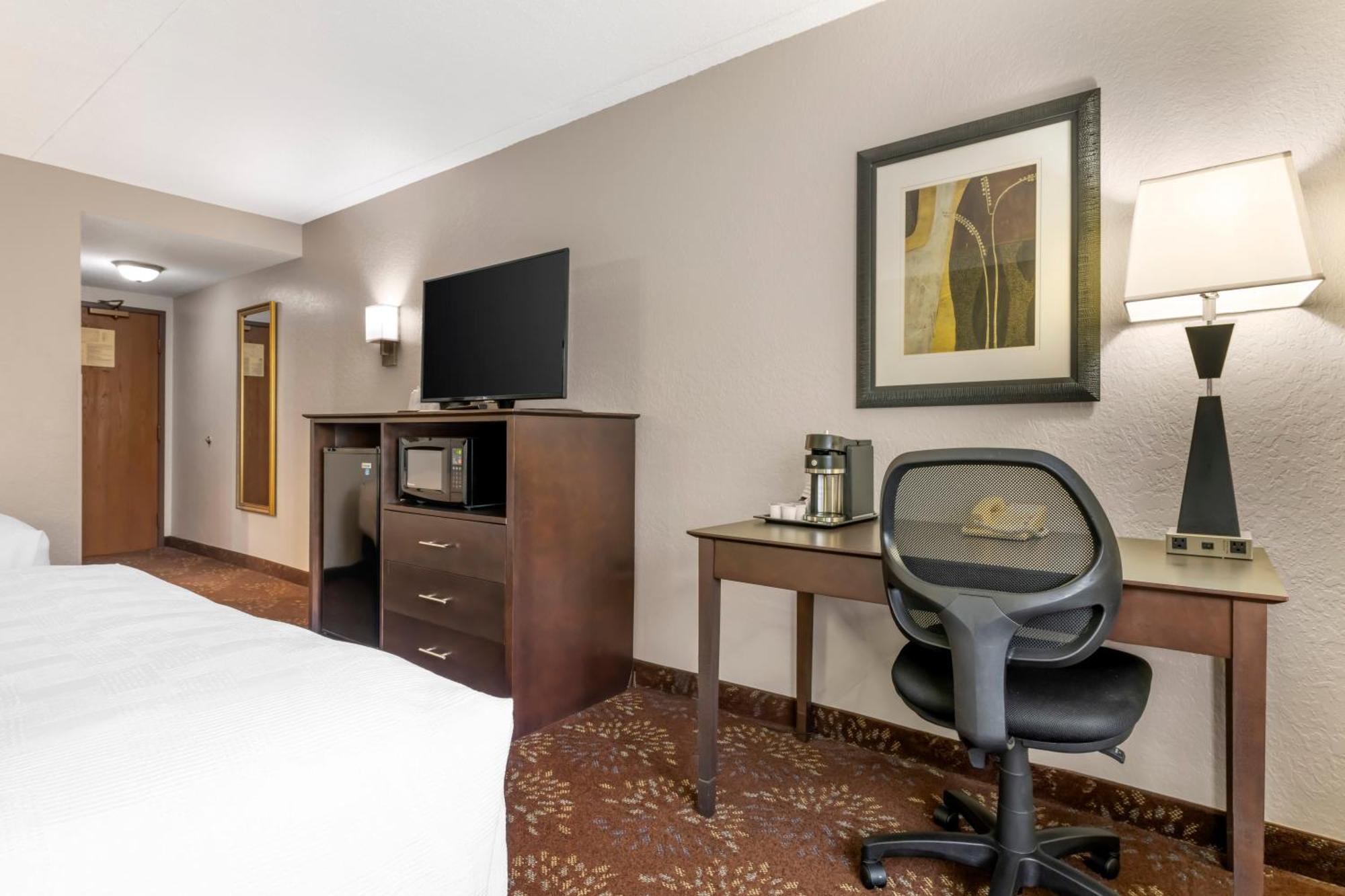 เบสต์ เวสเทิร์น พลัส นิว อุล์ม Hotel New Ulm ภายนอก รูปภาพ