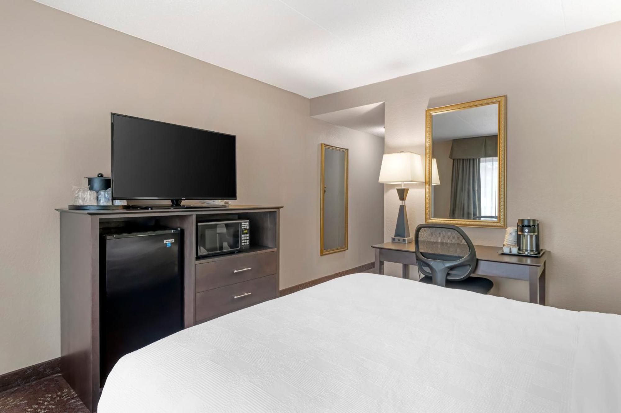 เบสต์ เวสเทิร์น พลัส นิว อุล์ม Hotel New Ulm ภายนอก รูปภาพ