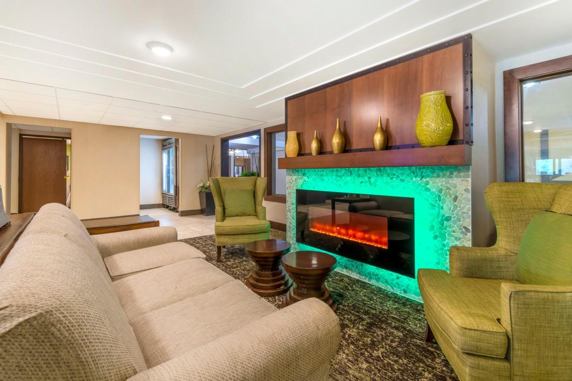 เบสต์ เวสเทิร์น พลัส นิว อุล์ม Hotel New Ulm ภายนอก รูปภาพ