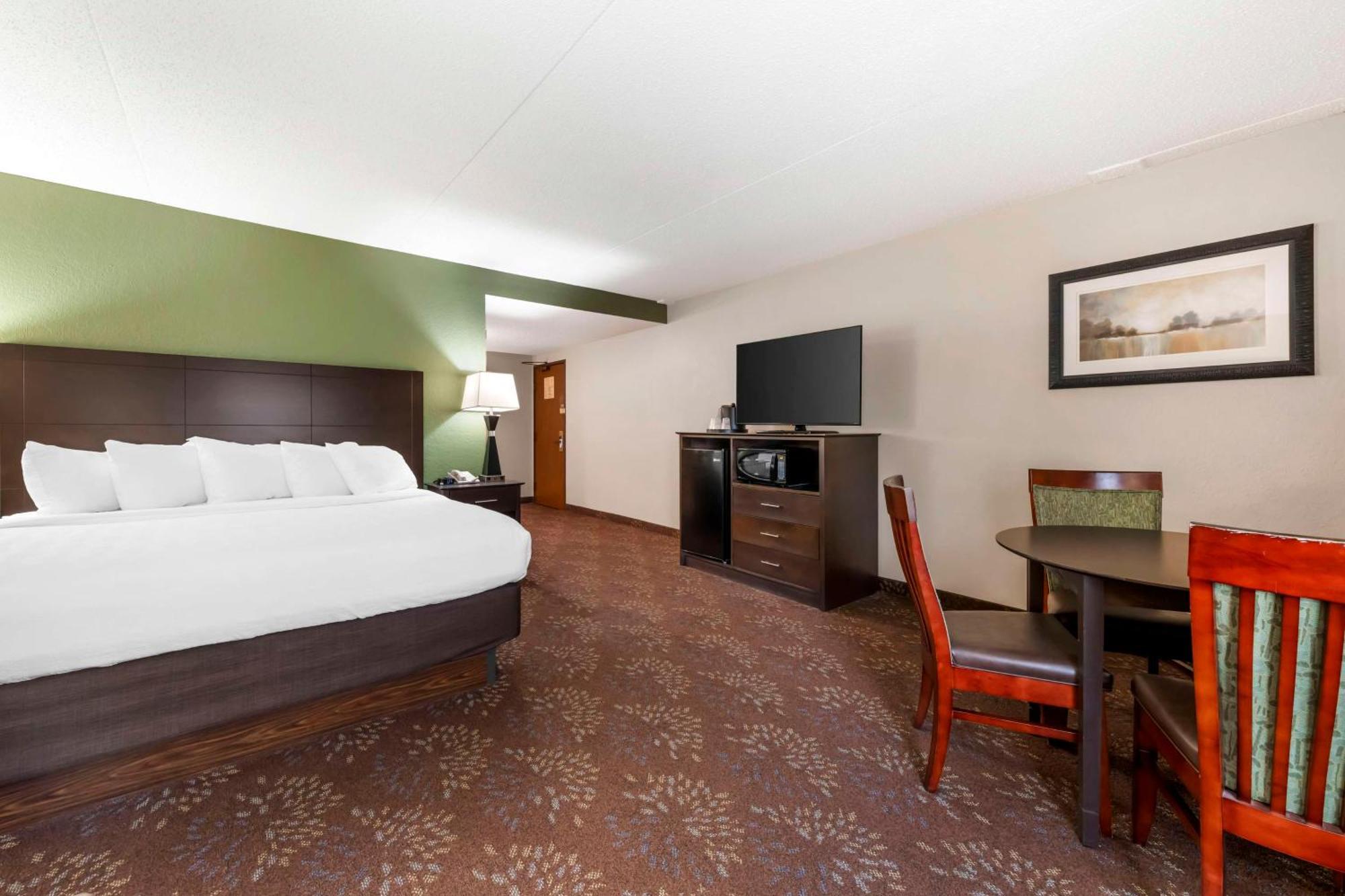 เบสต์ เวสเทิร์น พลัส นิว อุล์ม Hotel New Ulm ภายนอก รูปภาพ