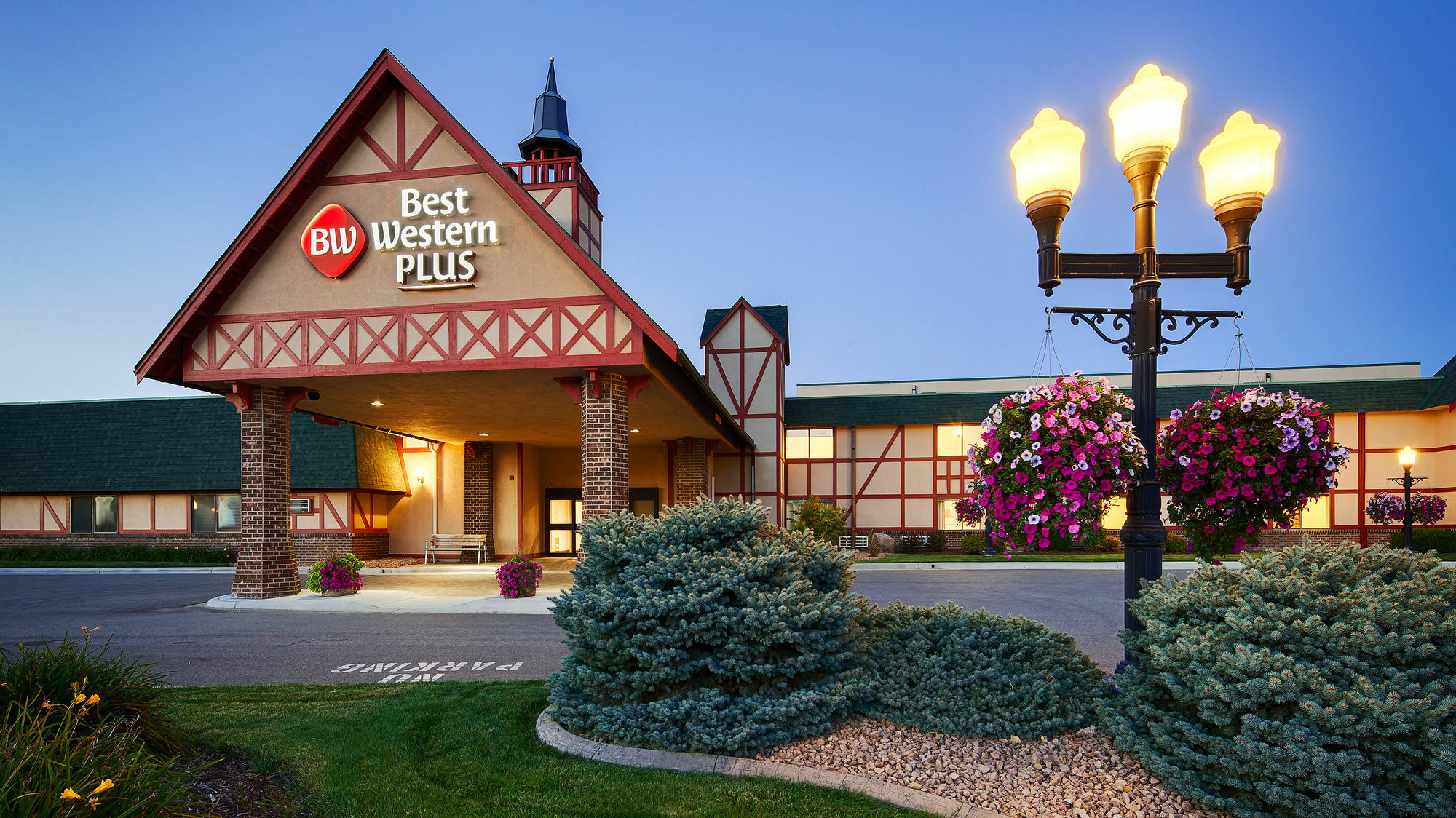 เบสต์ เวสเทิร์น พลัส นิว อุล์ม Hotel New Ulm ภายนอก รูปภาพ